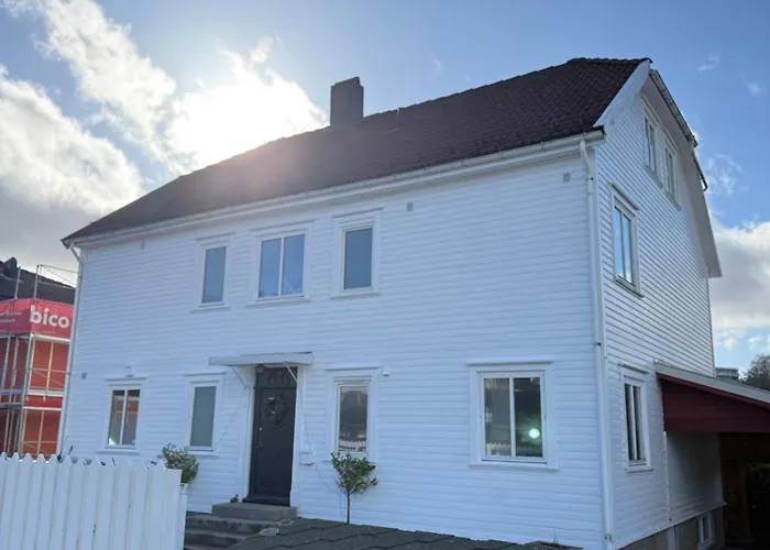 Large In Lund * Kristiansand